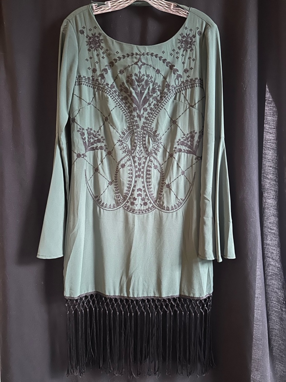 Long Sleeve Green Embroidered Fringe Dress